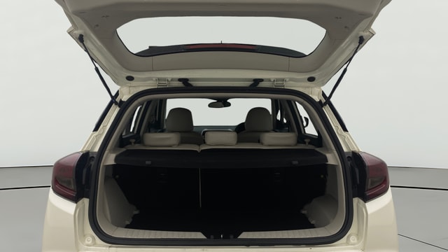 View Mahindra XUV300 Image 40 Used Mahindra XUV300 Image 40