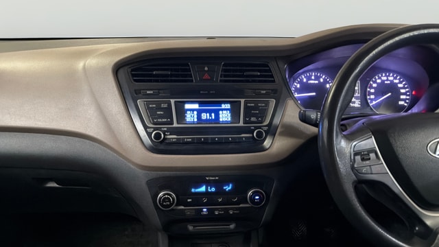 View Hyundai Elite i20 Image 31 Used Hyundai Elite i20 Image 31
