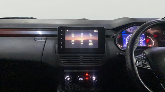 View Renault Kiger Image 33 Used Renault Kiger Image 33