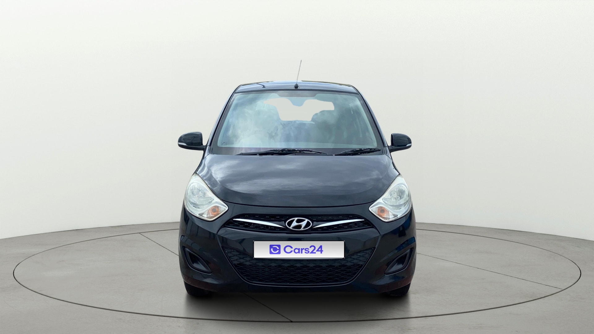 View 2013 Hyundai i10 1.2 Sportz AT Image 1 Used 2013 Hyundai i10 1.2 Sportz AT Image 1