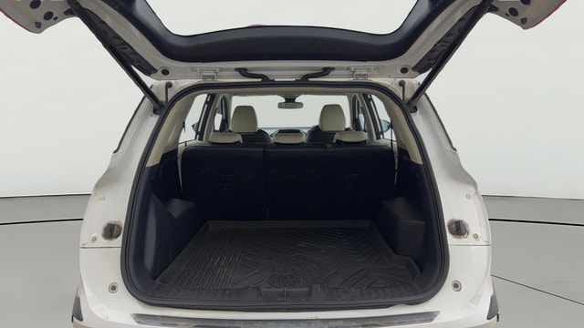 View MG Hector Image 41 Used MG Hector Image 41