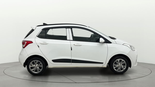 View Hyundai Grand i10 Image 27 Used Hyundai Grand i10 Image 27