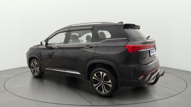 View MG Hector Plus Image 2 Used MG Hector Plus Image 2