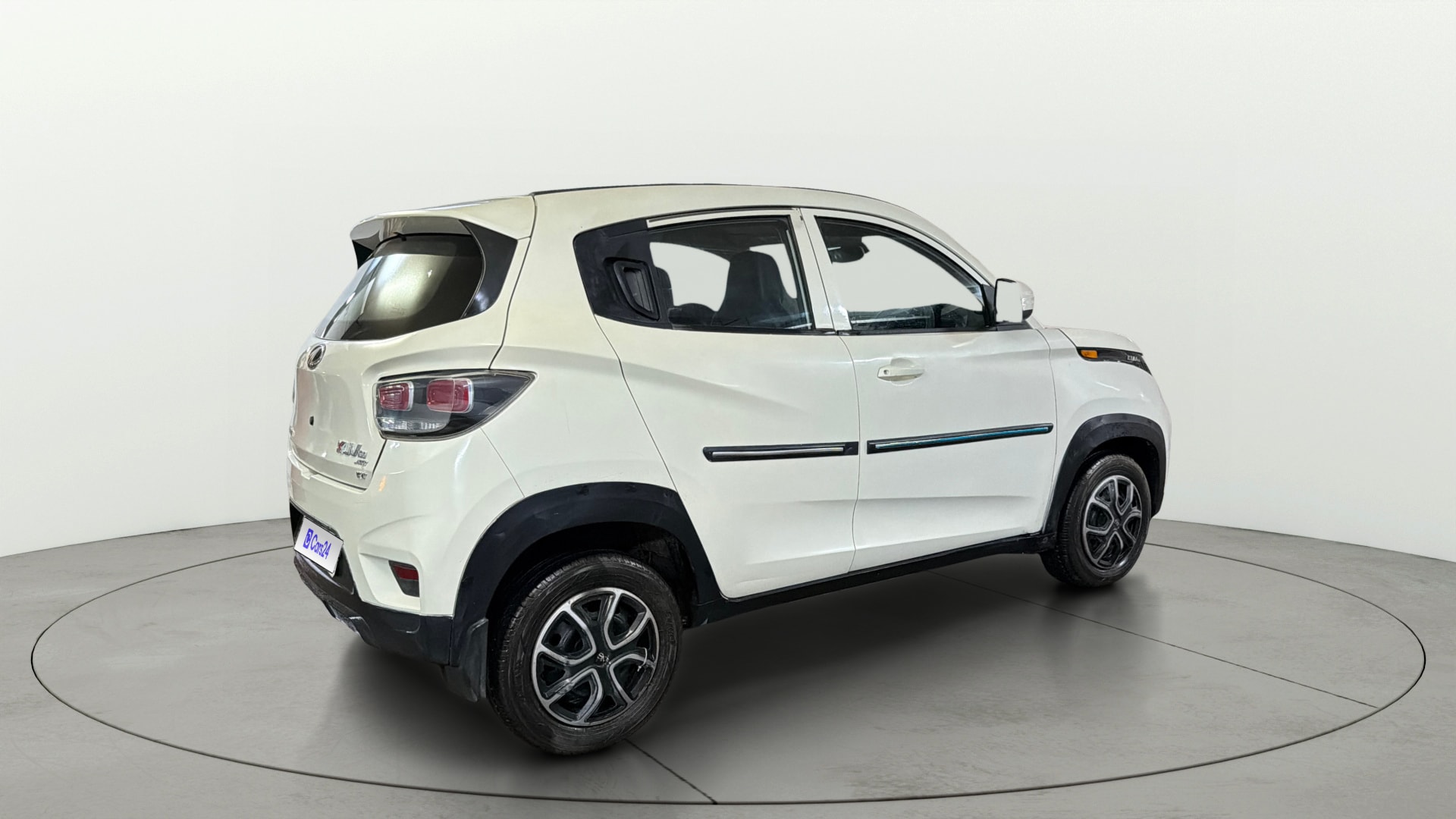 Used 2019 Mahindra KUV100 Used 2019 Mahindra KUV100