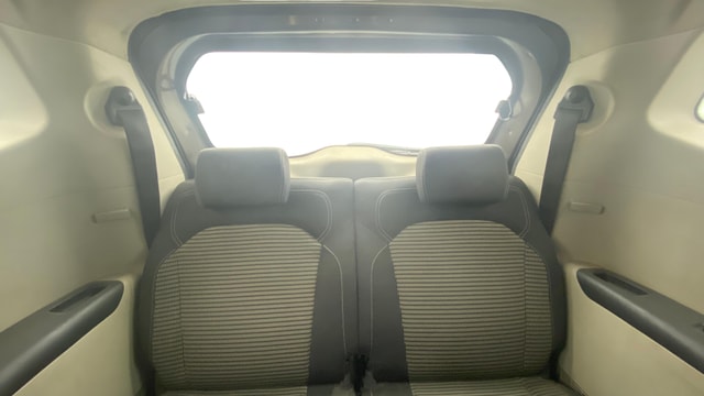 View Renault Triber Image 13 Used Renault Triber Image 13