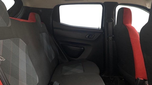 View Renault Kwid Image 29 Used Renault Kwid Image 29