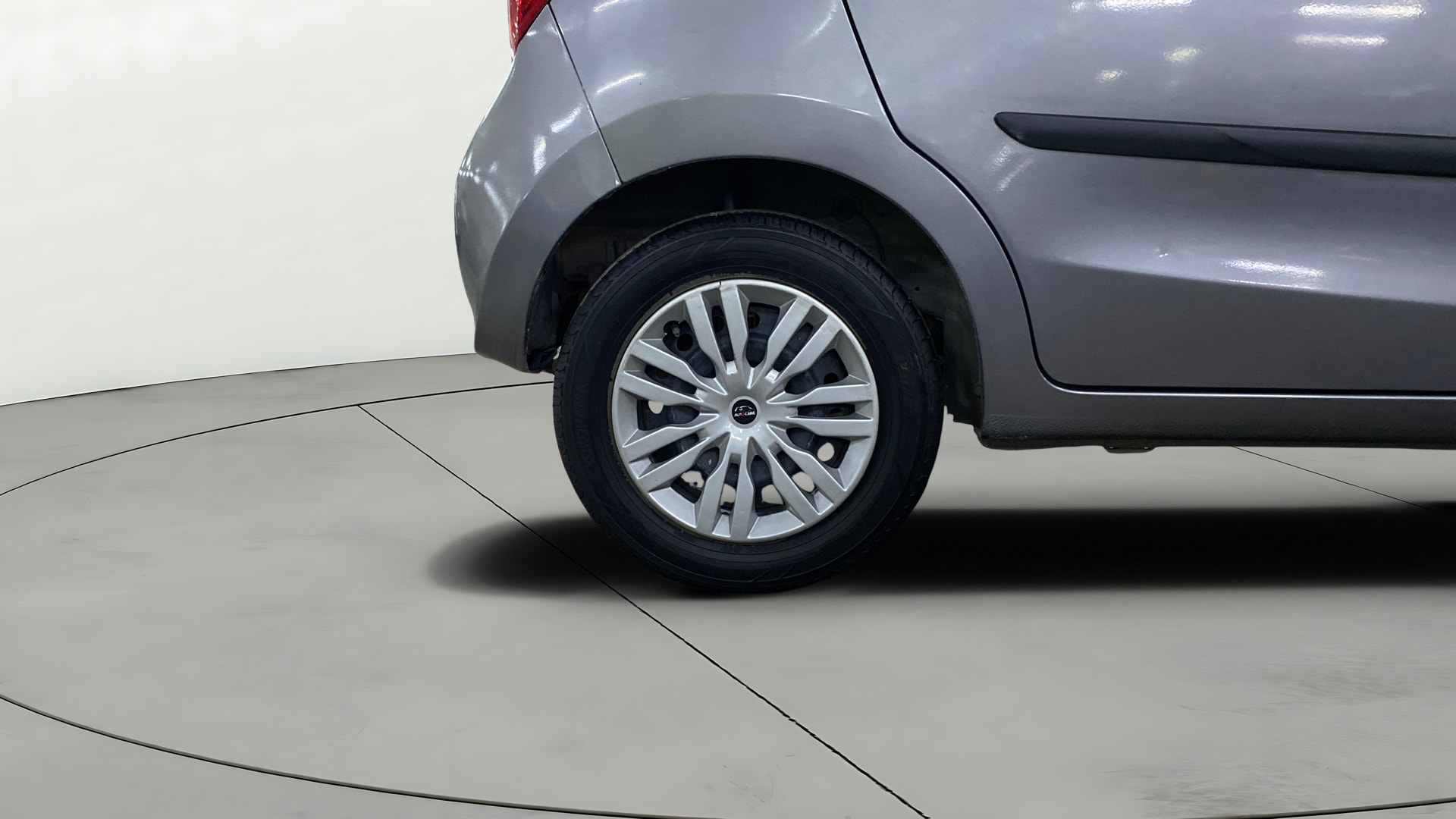 View 2021 Maruti Suzuki 1000 Base Variant Image 31 Used 2021 Maruti Suzuki 1000 Base Variant Image 31