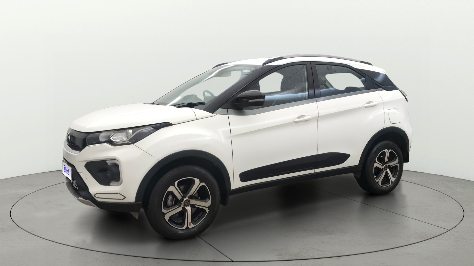 View 2021 Tata Nexon Revotron XE Image 38 Used 2021 Tata Nexon Revotron XE Image 38
