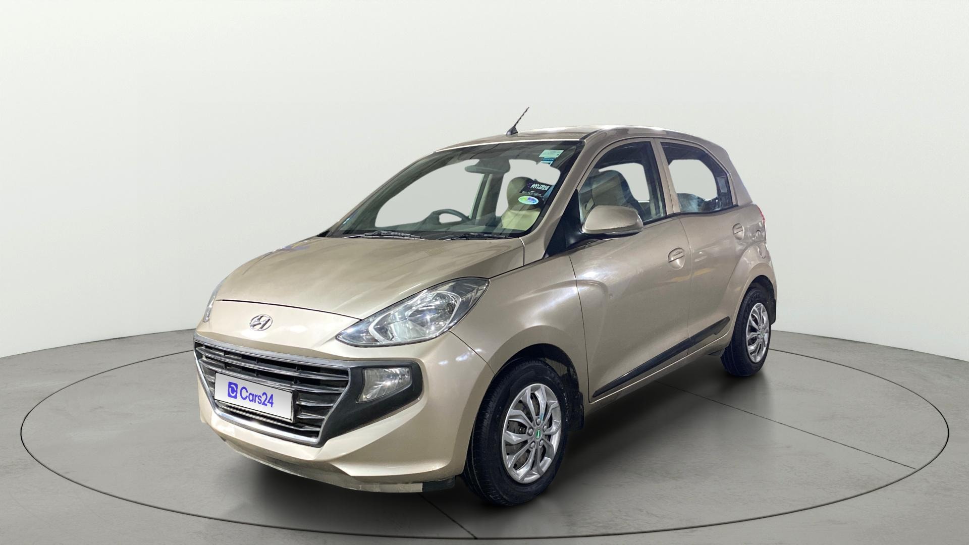 View 2019 Hyundai New Santro D-Lite Petrol Image 34 Used 2019 Hyundai New Santro D-Lite Petrol Image 34
