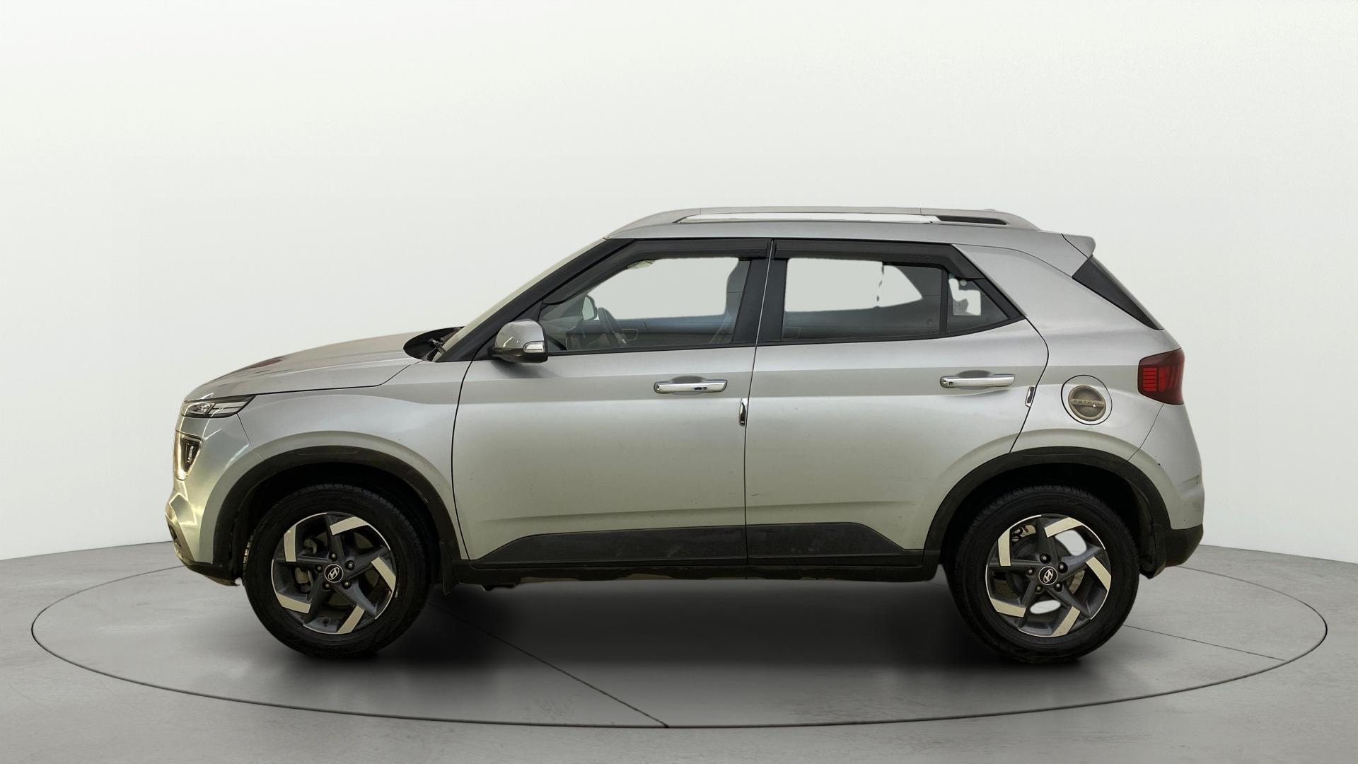 View 2019 Hyundai Venue SX Plus 1.0 Petrol AT Image 6 Used 2019 Hyundai Venue SX Plus 1.0 Petrol AT Image 6