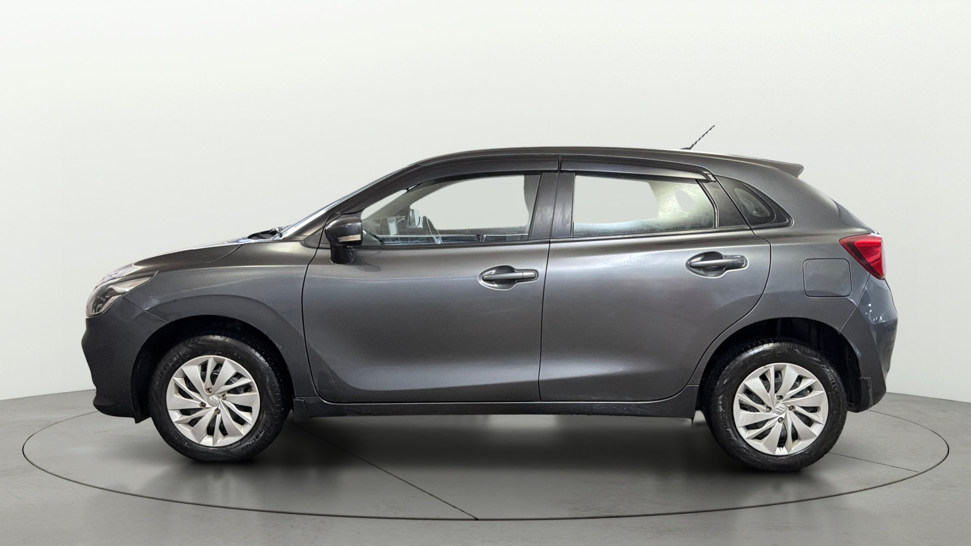 View 2024 Maruti Suzuki 1000 Base Variant Image 5 Used 2024 Maruti Suzuki 1000 Base Variant Image 5