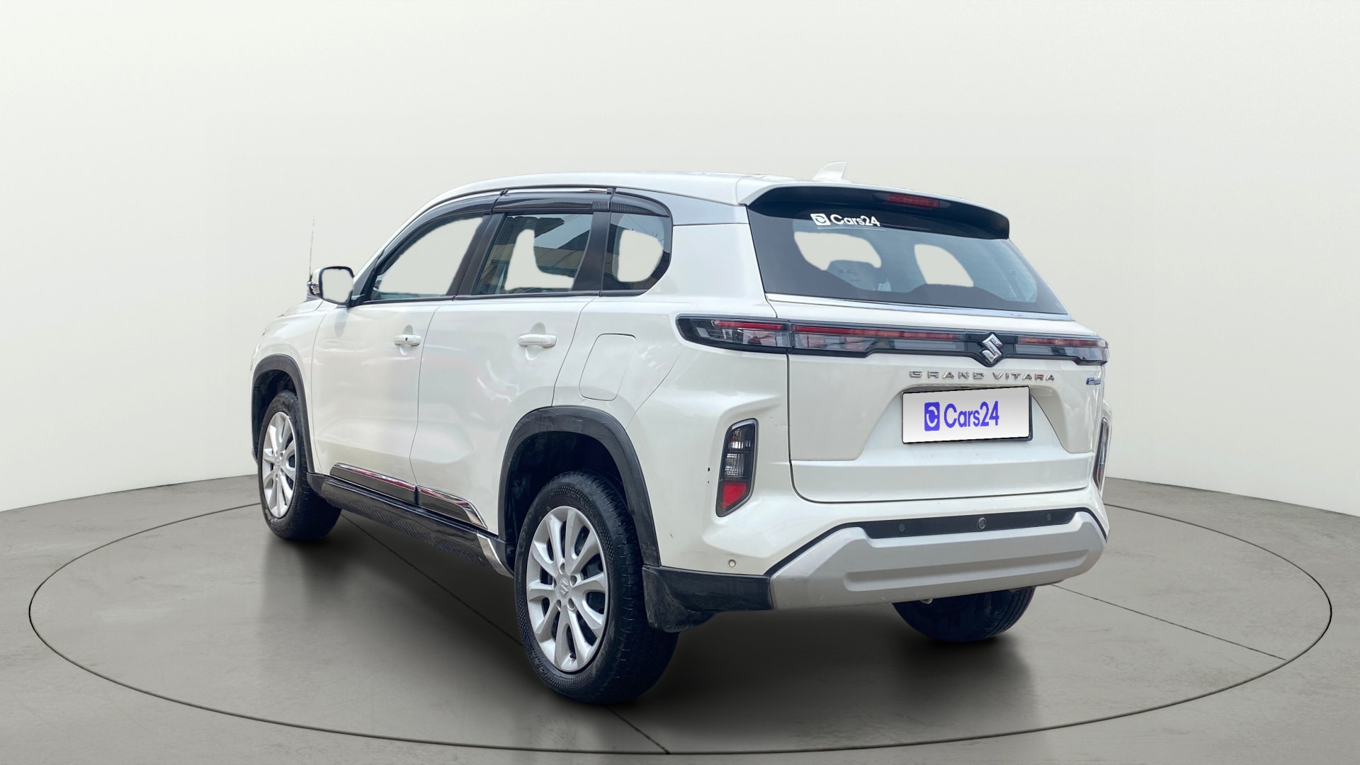 View 2023 Maruti Suzuki 1000 Base Variant Image 2 Used 2023 Maruti Suzuki 1000 Base Variant Image 2