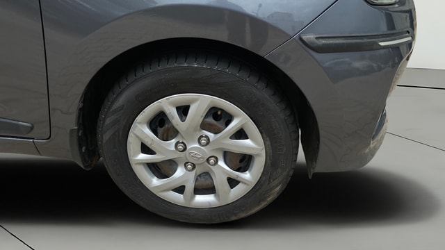 View Hyundai Grand i10 Image 46 Used Hyundai Grand i10 Image 46