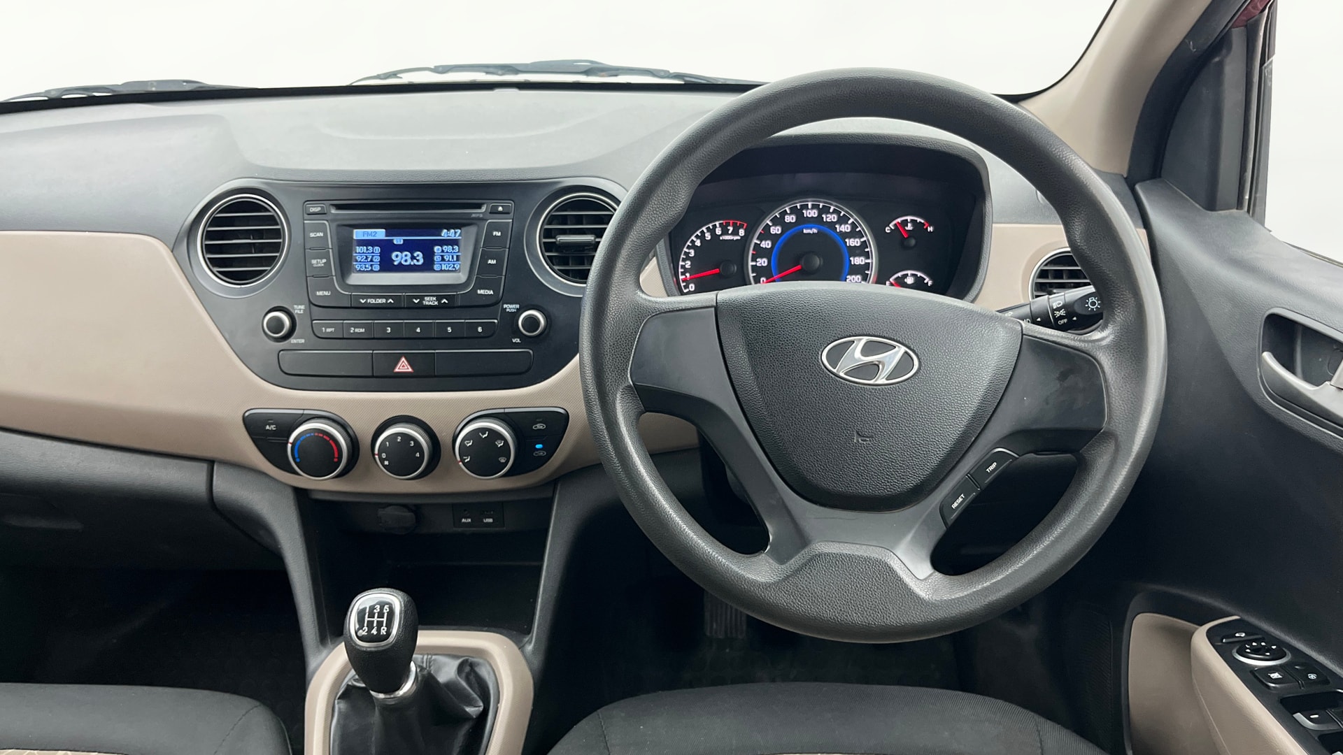 Used 2014 Hyundai Grand i10 Used 2014 Hyundai Grand i10