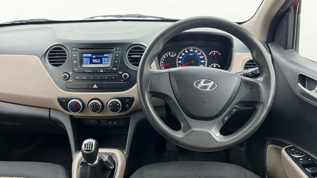 View Hyundai Grand i10 Image 20 Used Hyundai Grand i10 Image 20