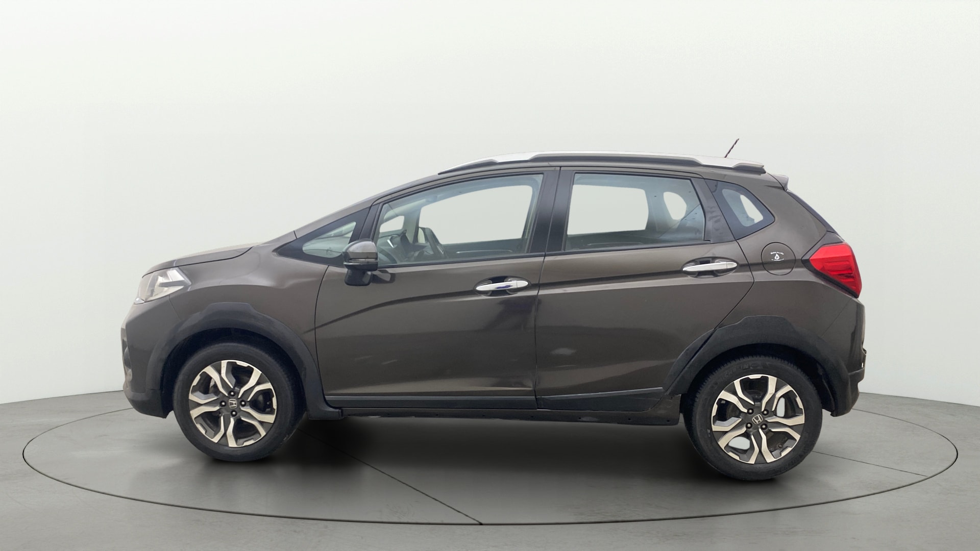 View 2017 Honda WR-V S MT Diesel Edge Edition Image 6 Used 2017 Honda WR-V S MT Diesel Edge Edition Image 6
