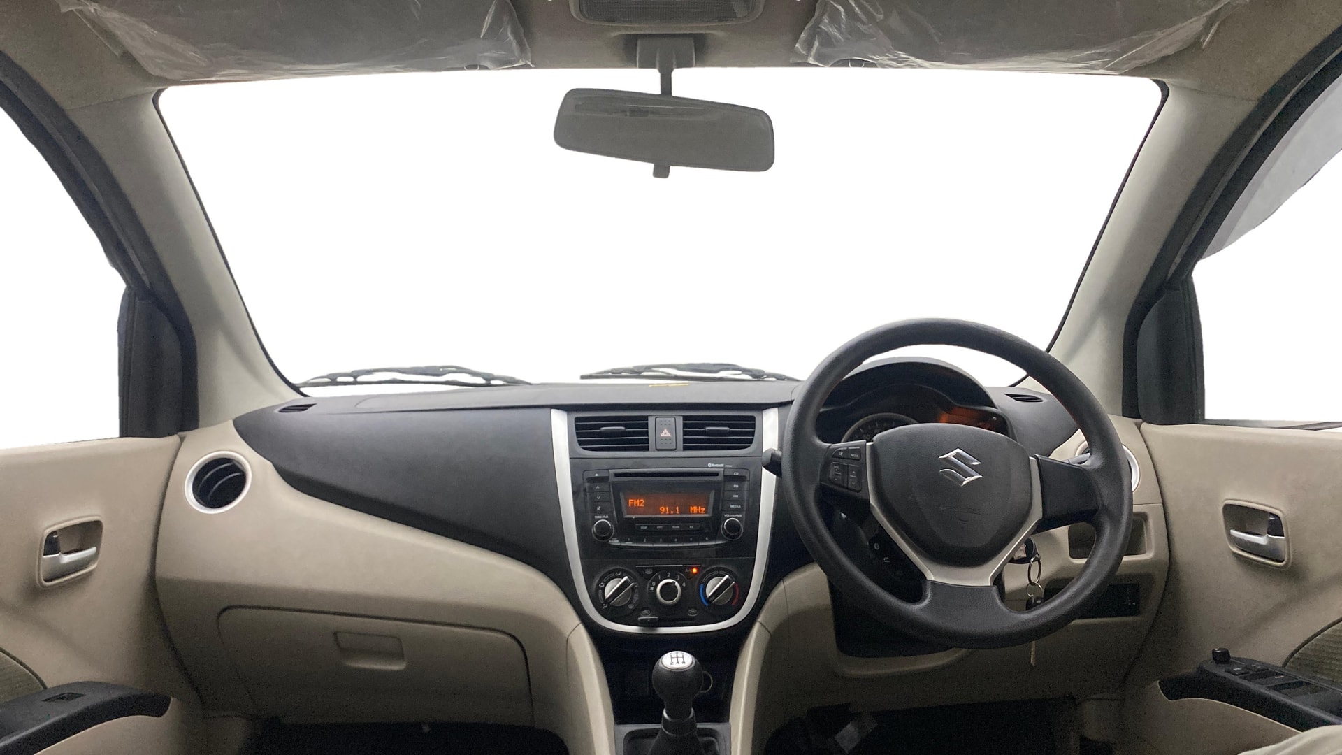View 2018 Maruti Suzuki 1000 Base Variant Image 16 Used 2018 Maruti Suzuki 1000 Base Variant Image 16