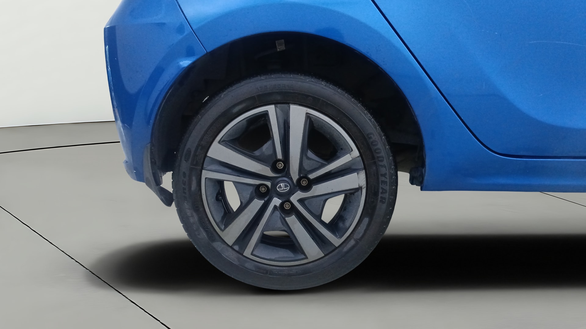 View 2024 Tata Tiago Revotorq XB Image 24 Used 2024 Tata Tiago Revotorq XB Image 24