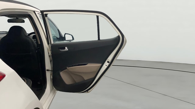 View Hyundai Grand i10 Image 7 Used Hyundai Grand i10 Image 7