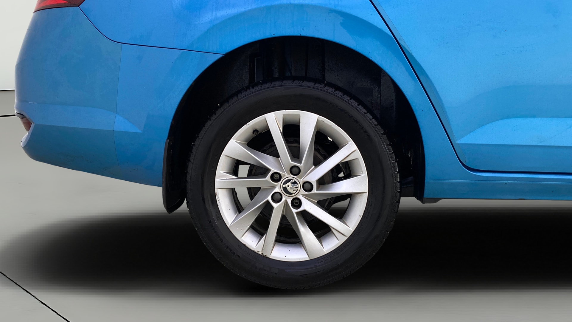 View 2023 Skoda Slavia Ambition 1.0 TSI AT Image 24 Used 2023 Skoda Slavia Ambition 1.0 TSI AT Image 24