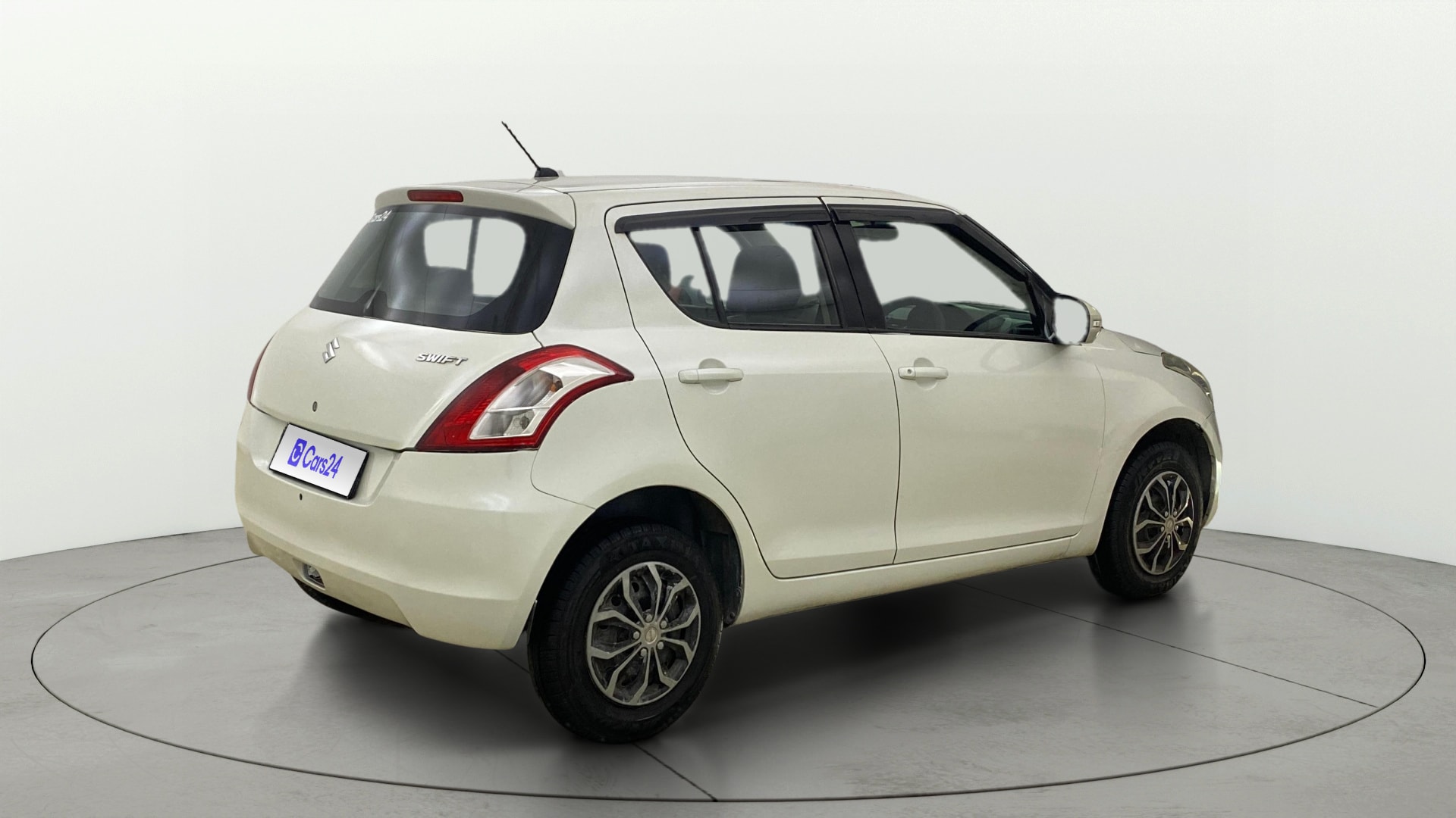 View 2015 Maruti Suzuki 1000 Base Variant Image 41 Used 2015 Maruti Suzuki 1000 Base Variant Image 41