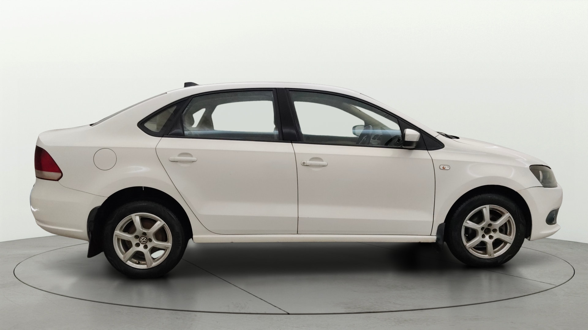 View 2013 Volkswagen Vento 1.2 L TSI Comfortline Petrol AT Image 8 Used 2013 Volkswagen Vento 1.2 L TSI Comfortline Petrol AT Image 8
