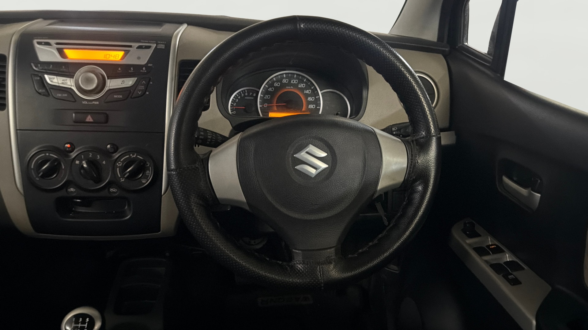 Used 2016 Maruti Suzuki 1000 Used 2016 Maruti Suzuki 1000
