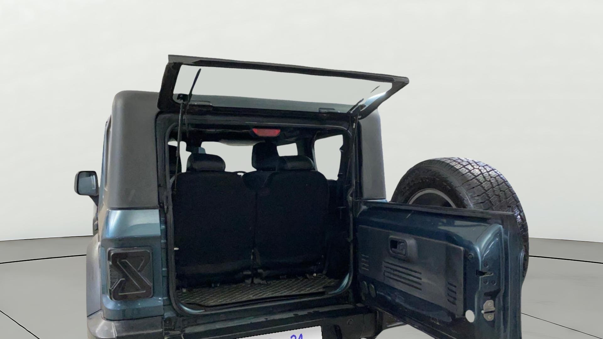 Used 2023 Mahindra Thar Used 2023 Mahindra Thar