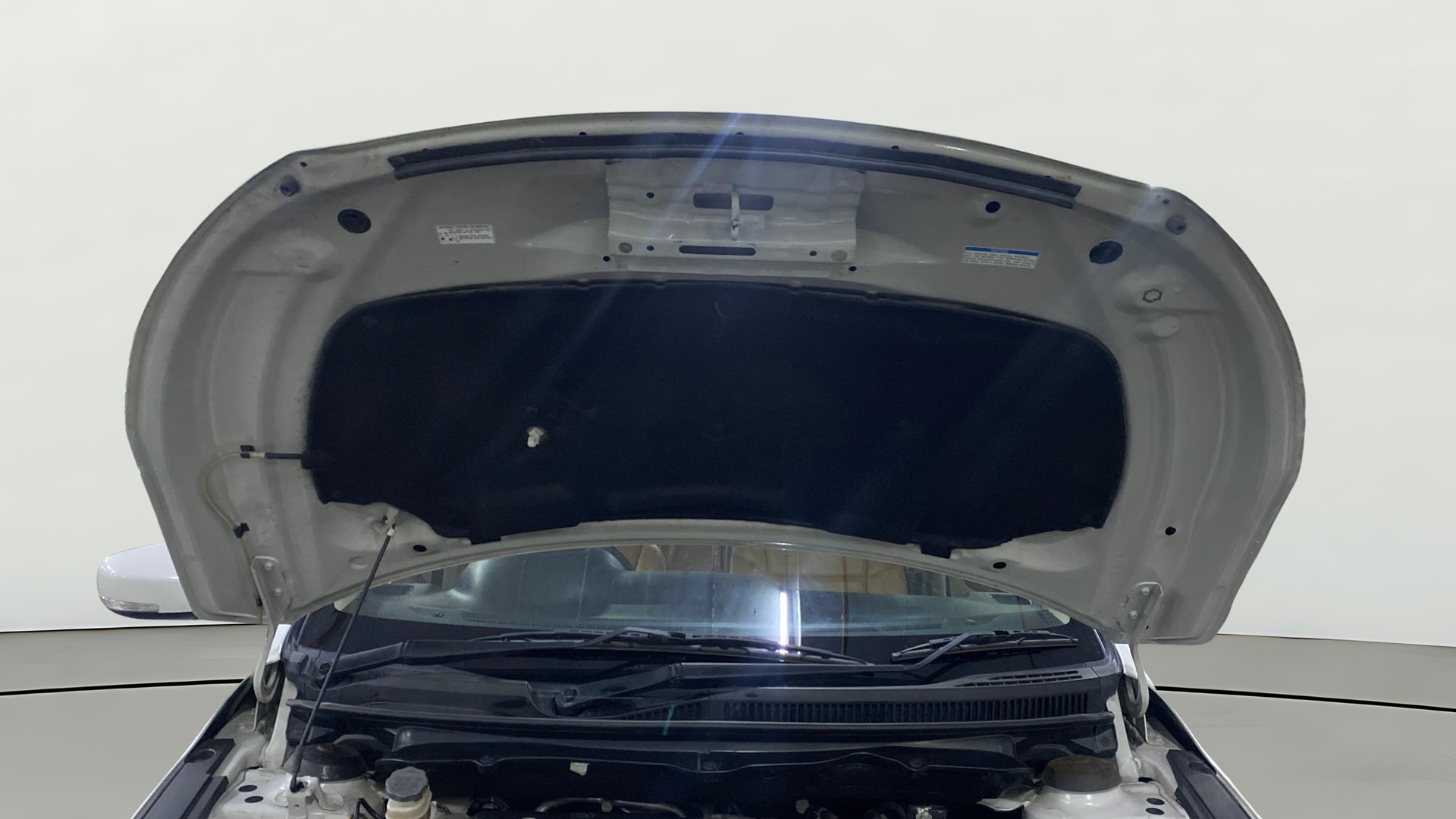 View 2024 Maruti Suzuki 1000 Base Variant Image 33 Used 2024 Maruti Suzuki 1000 Base Variant Image 33