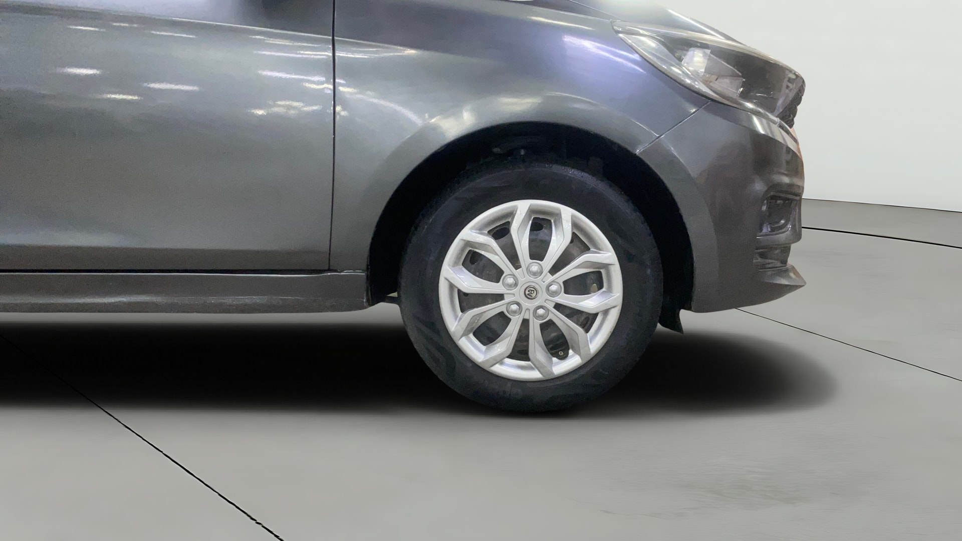 View 2020 Tata Tiago Revotorq XB Image 46 Used 2020 Tata Tiago Revotorq XB Image 46
