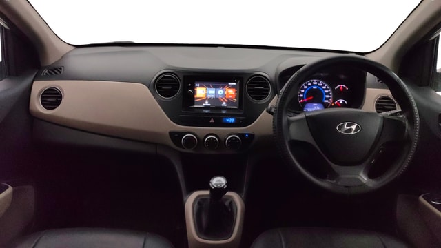 View Hyundai Grand i10 Image 15 Used Hyundai Grand i10 Image 15