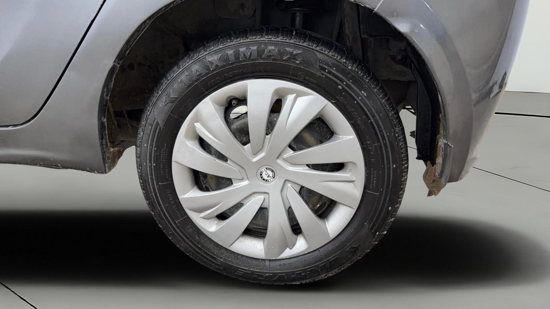 View 2021 Tata Tiago Revotorq XB Image 11 Used 2021 Tata Tiago Revotorq XB Image 11