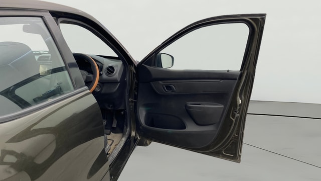 View Renault Kwid Image 43 Used Renault Kwid Image 43