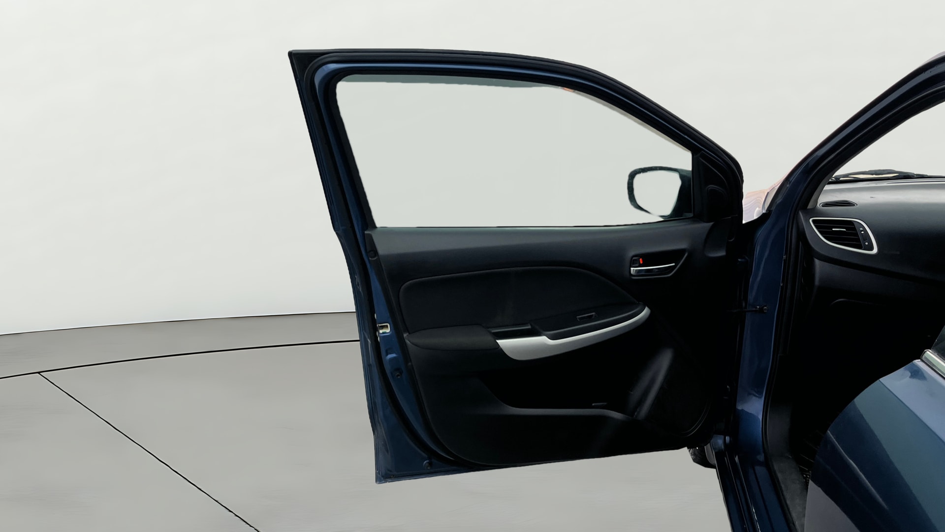 View 2017 Maruti Suzuki 1000 Base Variant Image 30 Used 2017 Maruti Suzuki 1000 Base Variant Image 30