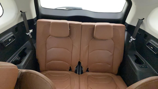 View MG Hector Plus Image 10 Used MG Hector Plus Image 10