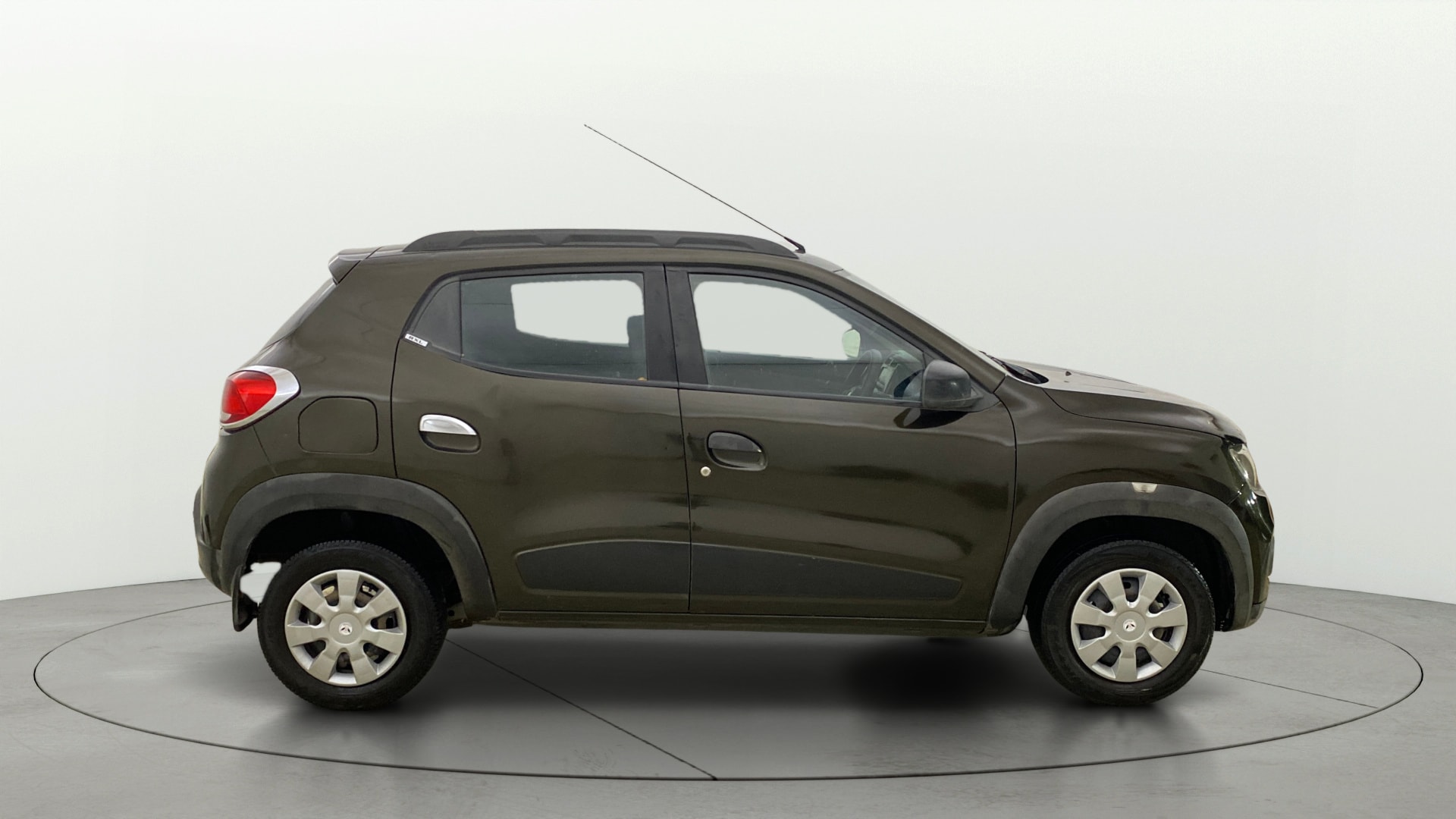 View 2017 Renault Kwid RXL Image 8 Used 2017 Renault Kwid RXL Image 8