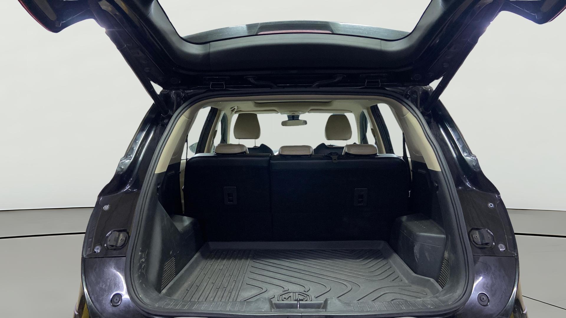 View 2021 MG Hector Sharp CVT Petrol Image 41 Used 2021 MG Hector Sharp CVT Petrol Image 41