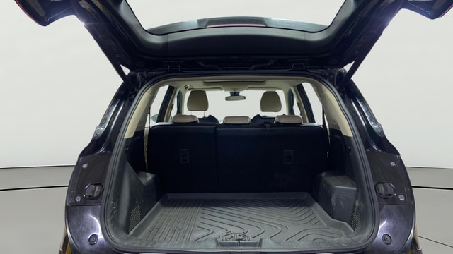 View MG Hector Image 41 Used MG Hector Image 41