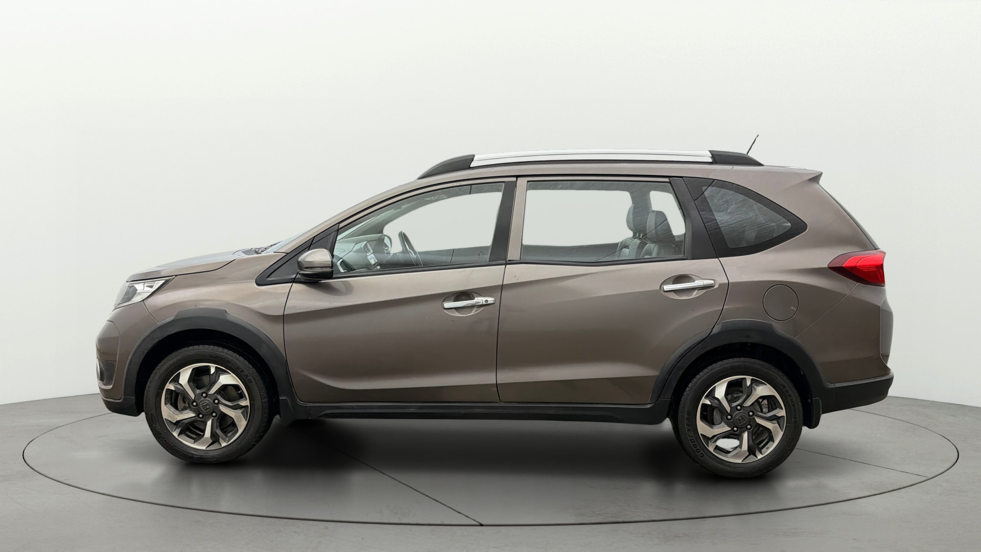 View 2017 Honda BR-V E Diesel Image 5 Used 2017 Honda BR-V E Diesel Image 5