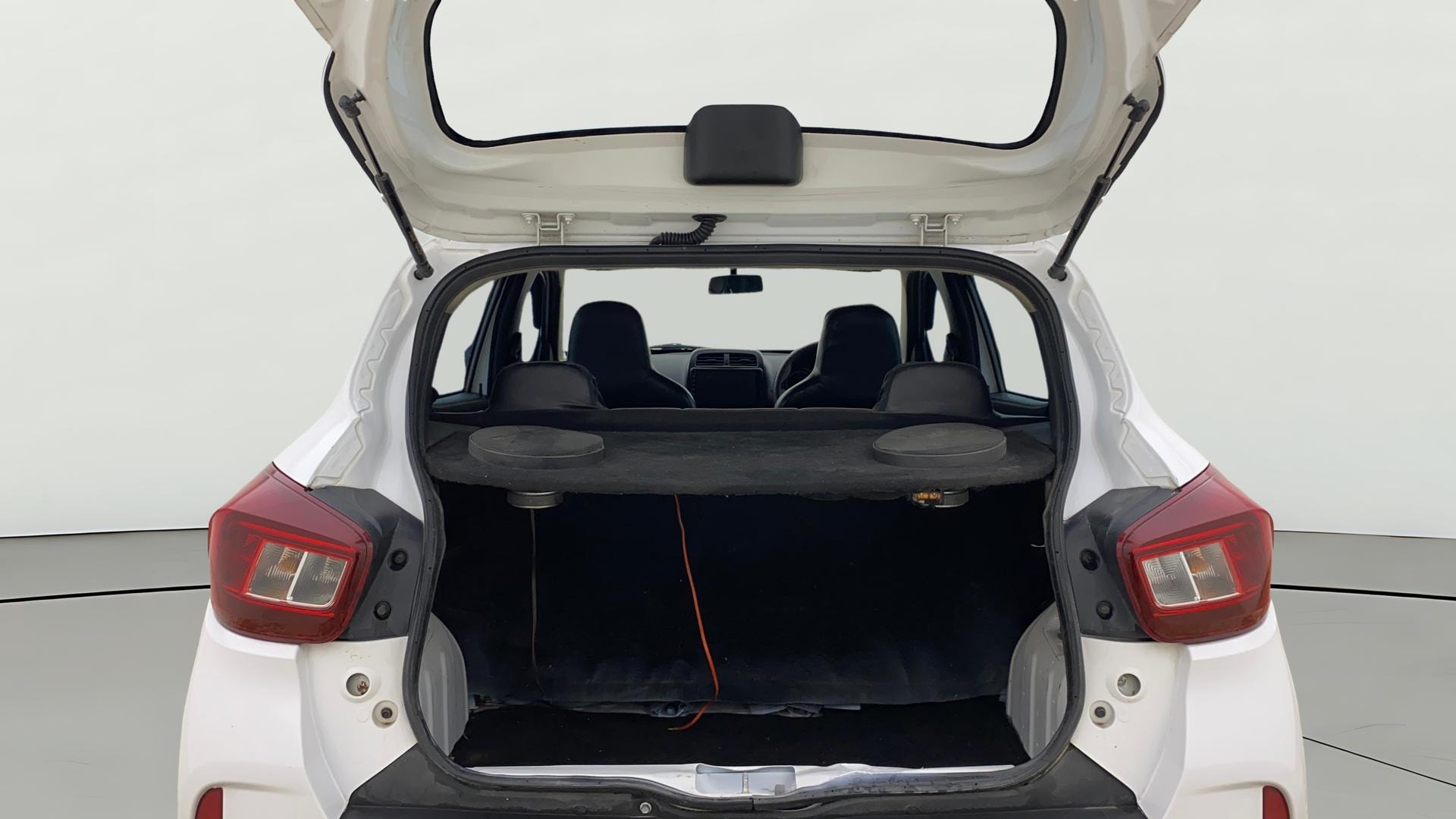 View 2022 Renault Kwid RXE Image 37 Used 2022 Renault Kwid RXE Image 37