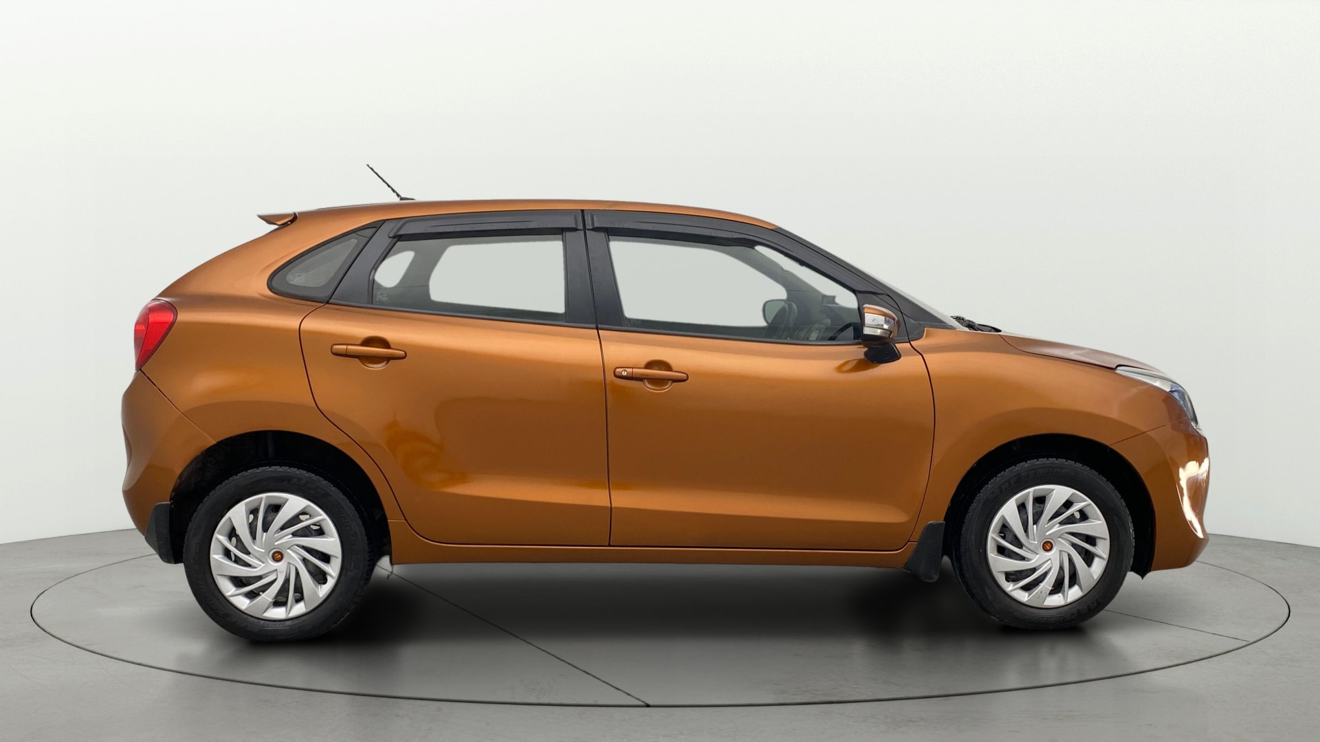 View 2017 Maruti Suzuki 1000 Base Variant Image 8 Used 2017 Maruti Suzuki 1000 Base Variant Image 8