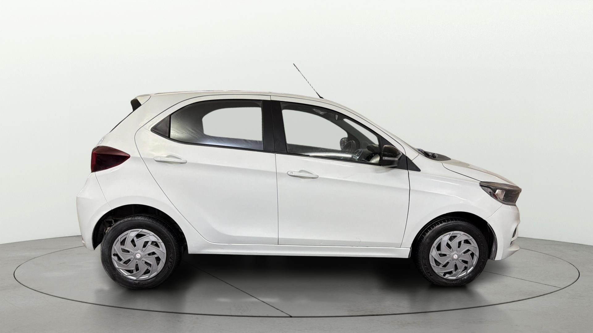 Used 2023 Tata Tiago Used 2023 Tata Tiago
