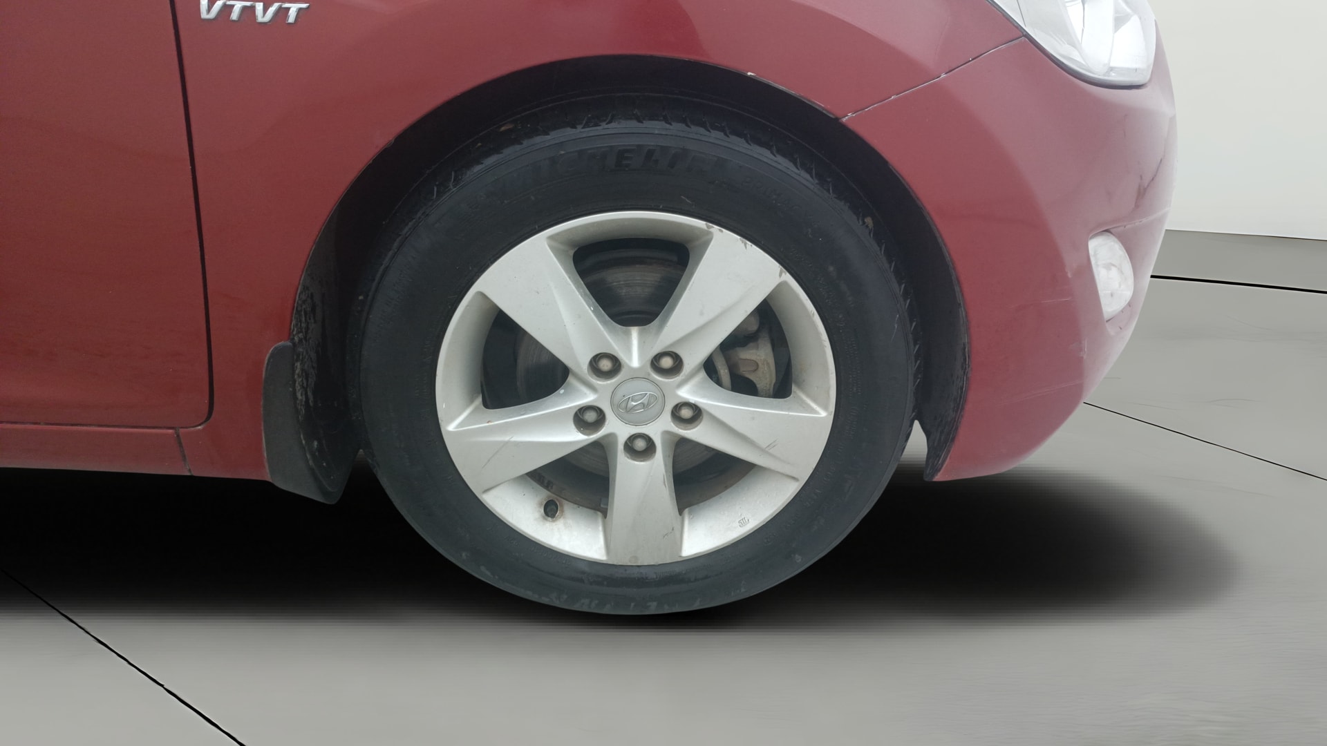 View 2013 Hyundai Elantra 1.6 CRDi S Image 43 Used 2013 Hyundai Elantra 1.6 CRDi S Image 43