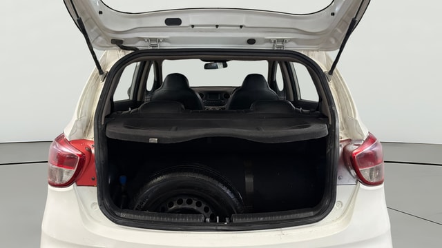 View Hyundai Grand i10 Image 36 Used Hyundai Grand i10 Image 36