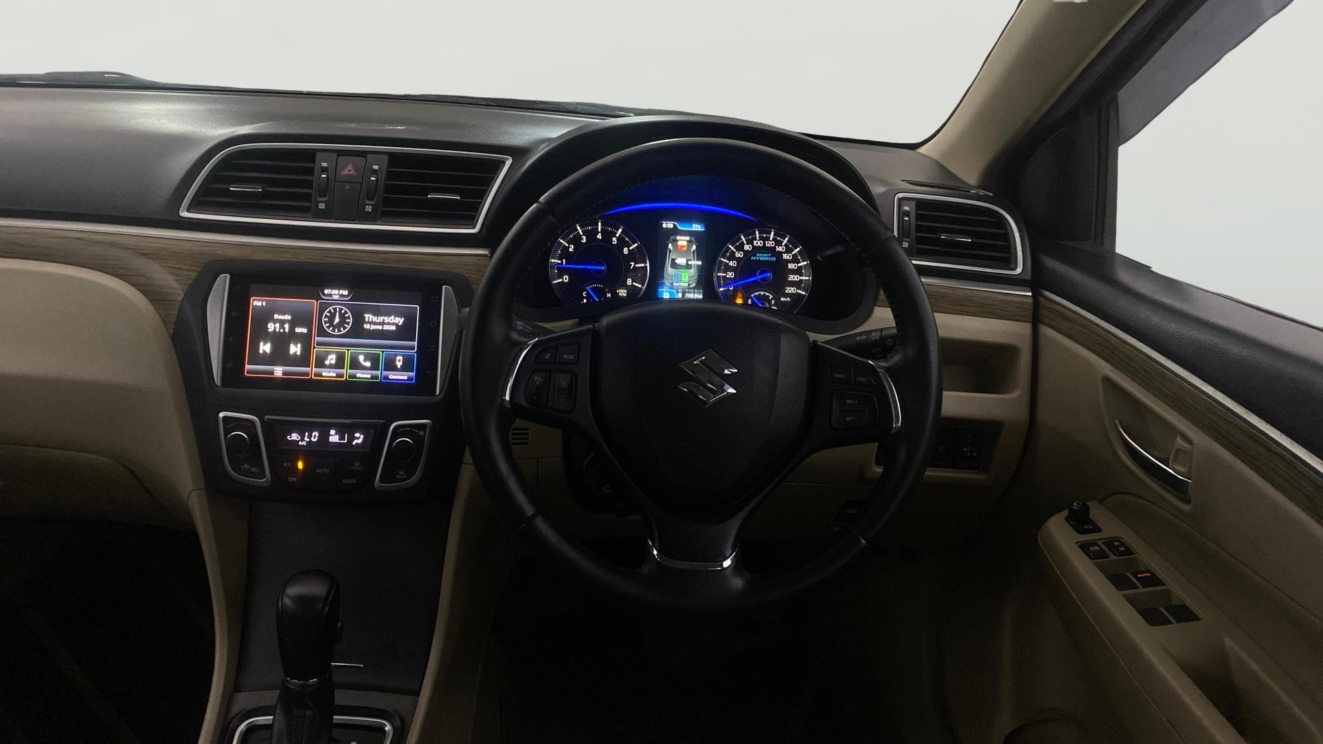 View 2022 Maruti Suzuki 1000 Base Variant Image 21 Used 2022 Maruti Suzuki 1000 Base Variant Image 21