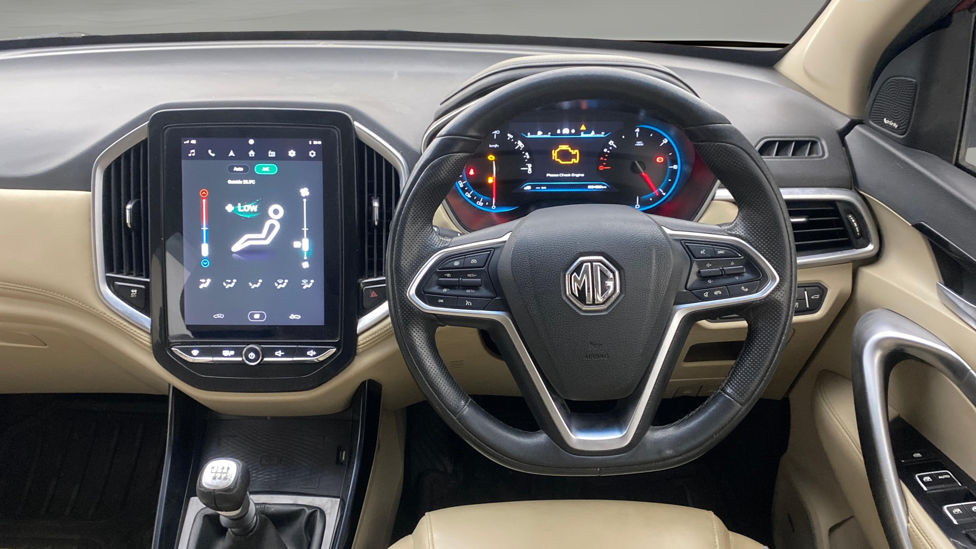 View 2021 MG Hector Sharp Diesel Dual Tone Image 21 Used 2021 MG Hector Sharp Diesel Dual Tone Image 21
