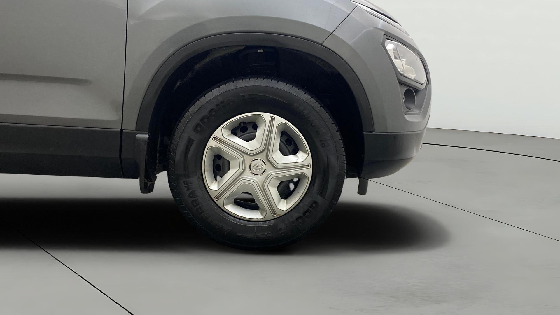 View 2024 Tata Harrier XE Image 41 Used 2024 Tata Harrier XE Image 41