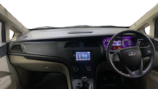 View Mahindra Marazzo Image 30 Used Mahindra Marazzo Image 30