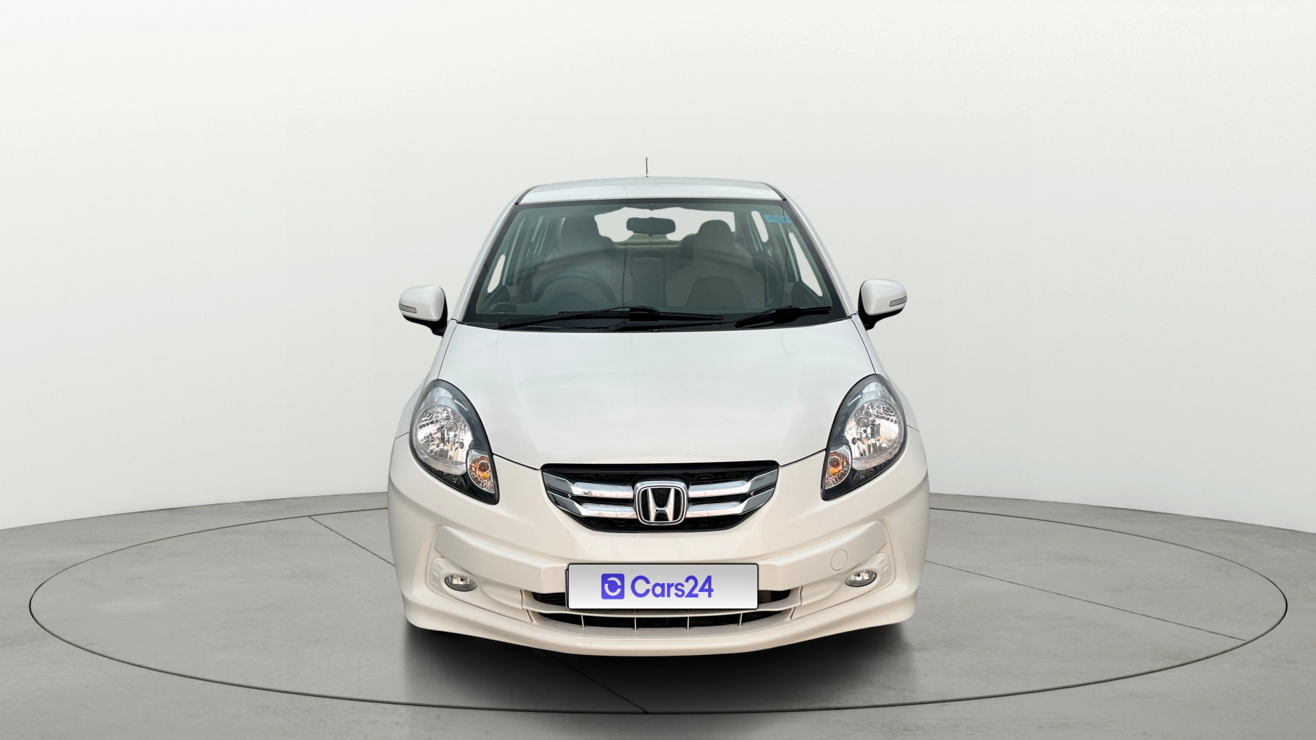 View 2013 Honda Amaze E MT Petrol BS IV Image 1 Used 2013 Honda Amaze E MT Petrol BS IV Image 1