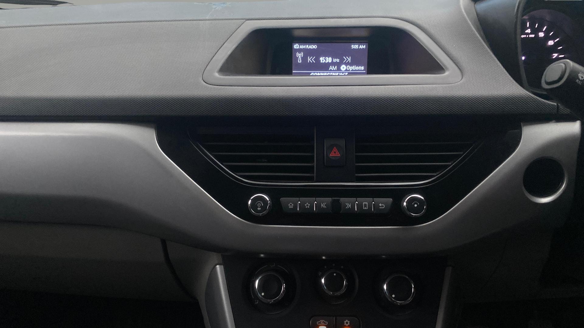 View 2019 Tata Nexon Revotron XM Image 17 Used 2019 Tata Nexon Revotron XM Image 17